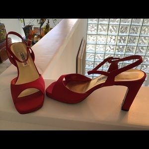 2 pairs of dressy sandals